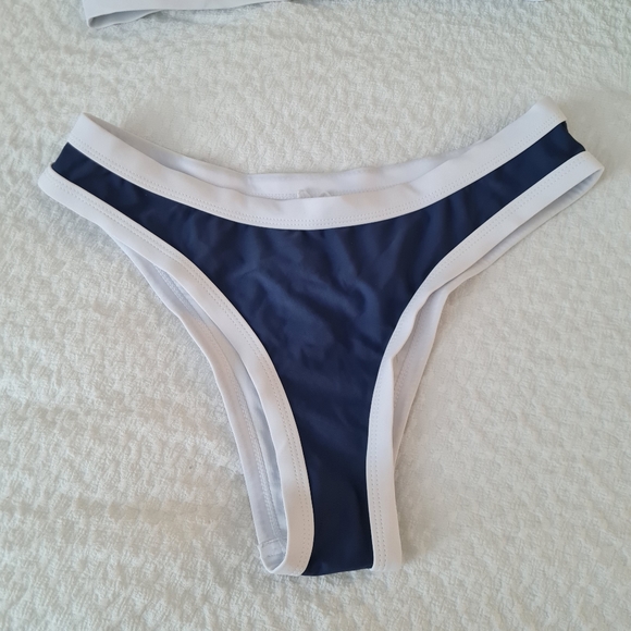 Navy White Cut Out Low Waist Bikini,Sporty Two Piece Swimsuit Women Sz, S - Picture 6 of 10